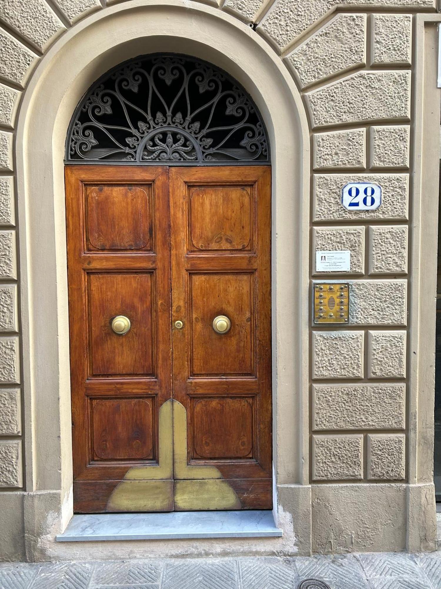 Santa Reparata Downtown フィレンツェ エクステリア 写真